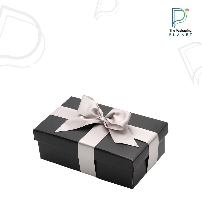 Gift boxes with ribbon Gift boxes with ribbon